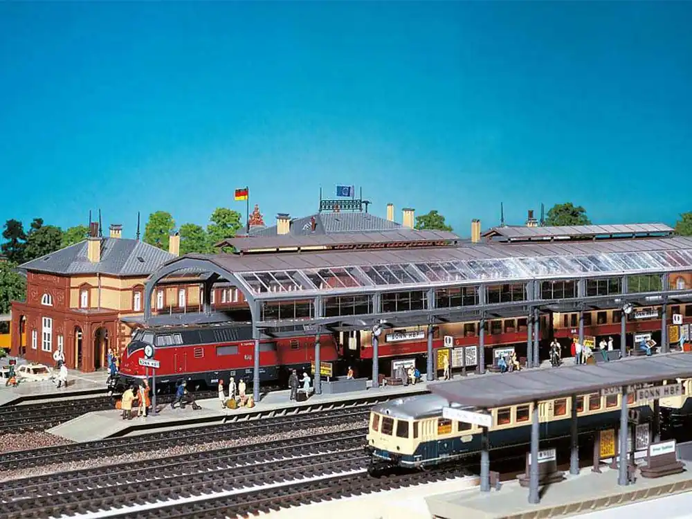 Faller 120180 H0 Bahnhofshalle Schnäppchen