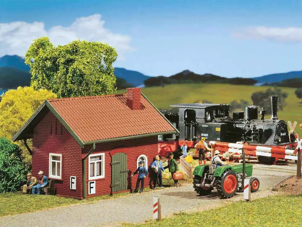 Geprüft Faller 120224 H0 Preussische Bahnbude