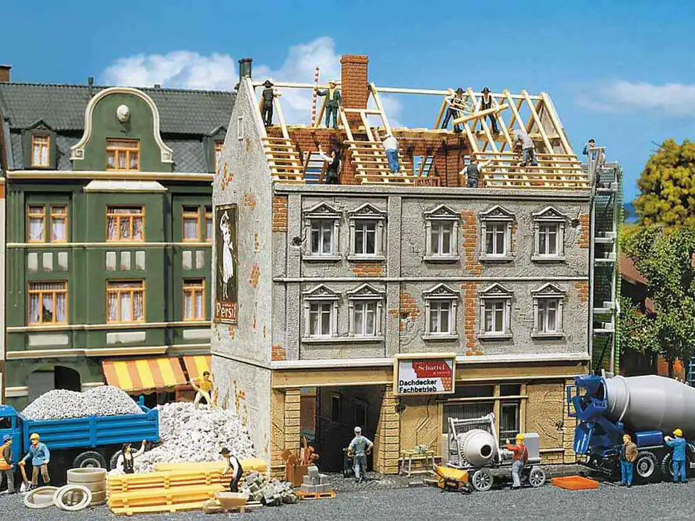 Faller 130456 H0 Stadthaus in Renovierung Bestseller