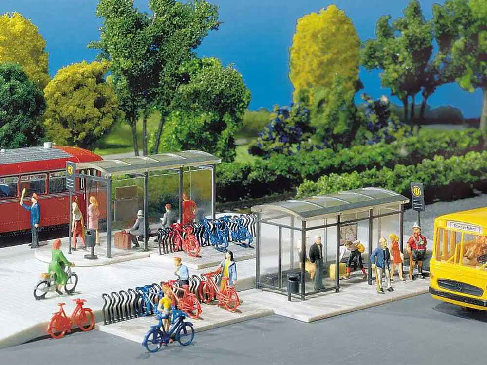 Aktuell Faller 180553 H0 Haltestellen City Compact