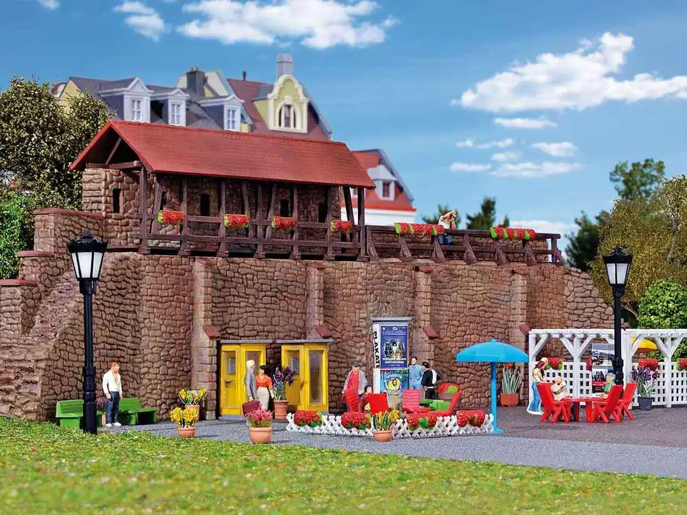 Super-Preis Kibri 38916 H0 Stadtmauer mit Kleingarten